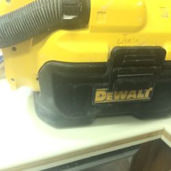 DEWALT BATTERY POWER VACUUM AND PALM SANDER!!!! BARELY USED!!