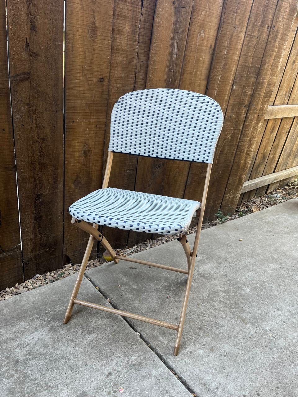 (1)Foldable French Bistro Chair_Target