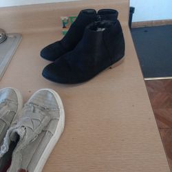 Size 3 Buy One Get One Free Black Boot & Shoes 