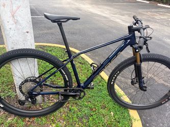 Orbea Alma Medium blue carbon