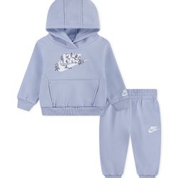 Size 4Y- Toddlers Nike ‘Floral’ 2 piece Jogger set