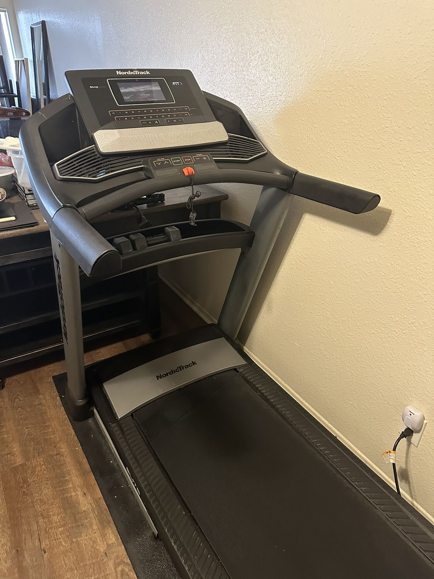 NordicTrack Elite 900 Treadmill