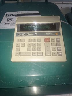 Vintage Sharp Compet QS-2760A Electronic Calculating Machine