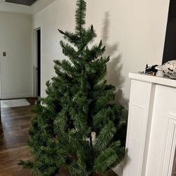 Vintage American Tree And Wreath Christmas TreeMUST GO