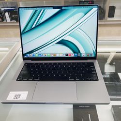 MacBook Pro M2 Pro 16gb Ram 512gb SSD 