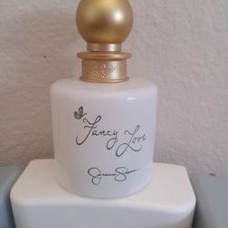 Jessica Simpson Perfume 