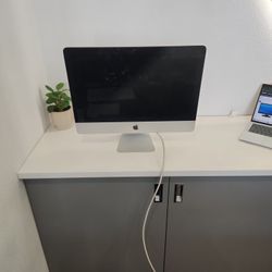 iMac 21.5 Inch Core Monitor 
