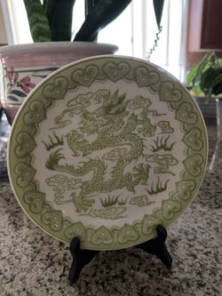 Decorative Dragon Plate