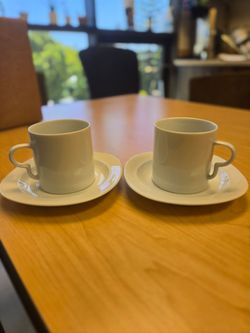 11 - Christopher Stuart Cup and Saucer Plate (White)