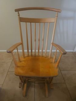 Wooden Rocking Chair