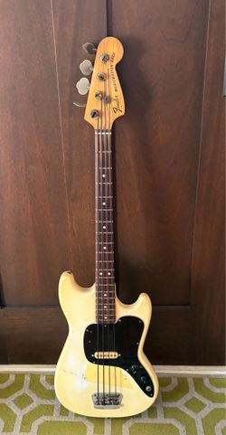 1978 Musicmaster Bass