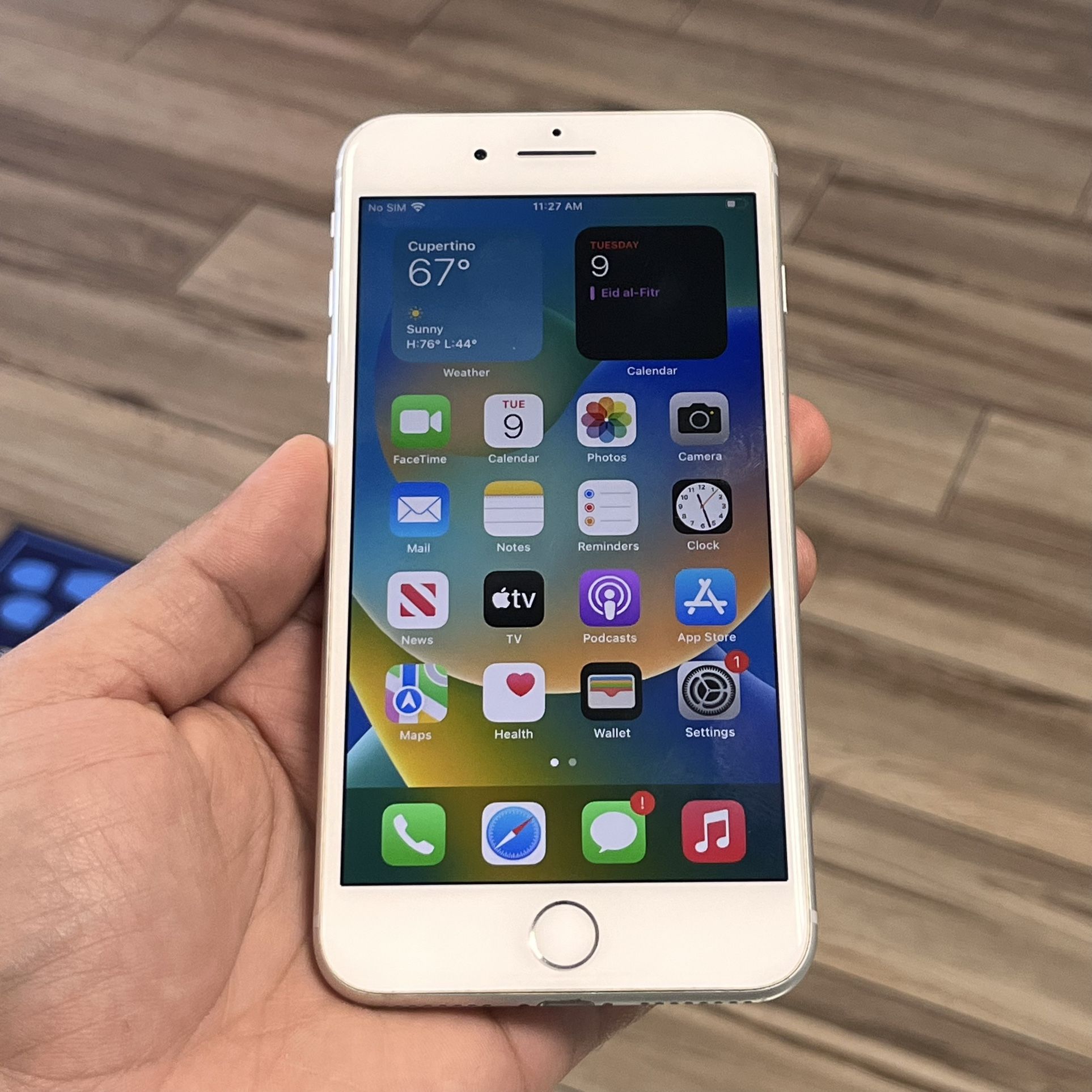 iPhone 8 Plus 64gb Unlocked