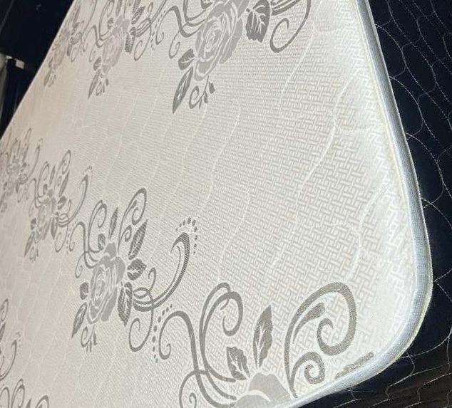 Deluxe Brand Queen Size Set 