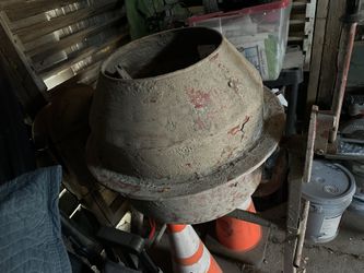 100$ Concrete Mixer