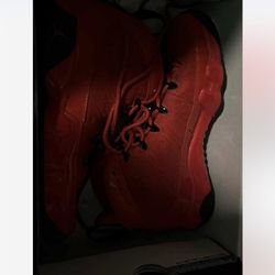 Jordan’s 9 Gym Red Size 6.5 w/ Box – Cash Only