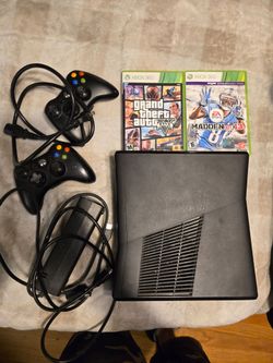 Microsoft Xbox 360 Slim 4GB Matte Black Console & Power Cord - Tested & Working