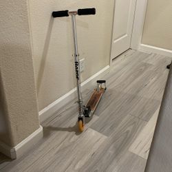 Razor Spark Ultra Scooter 