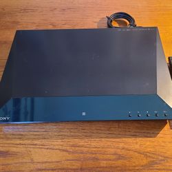 Used Sony BDV 3100 Blu-Ray/DVD Home Theater System