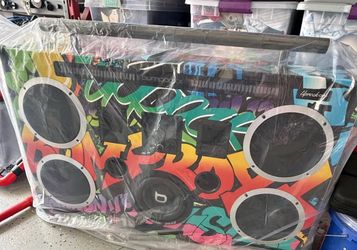 New Bumpboxx Up Rock Pro NY Graffiti Edition , Never Used & Comes w/ All Accessories