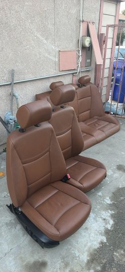 E90 Seats