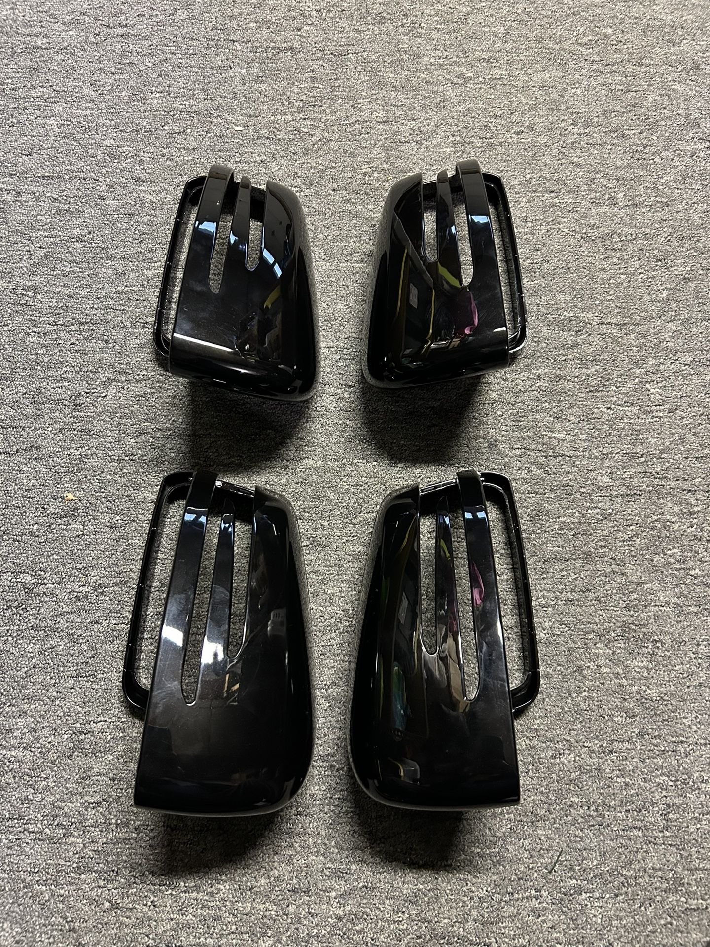 2010-2014 Mercedes C300 Side Mirrors Covers