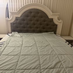 King Size Bed With Mattress 