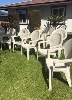 FREE Chairs - 11