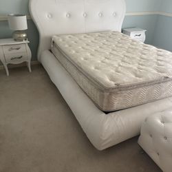 Contemporary Italian Leather Queen Bed