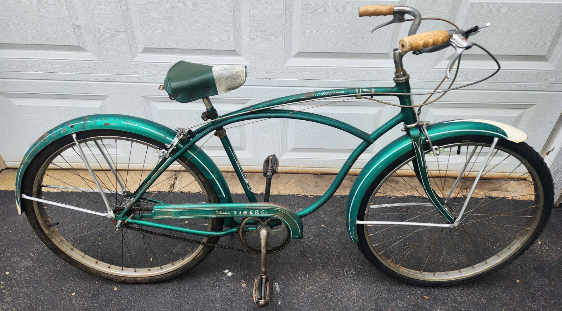 1957 Schwinn Tiger, 3 Speed, Cruiser Bike
