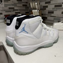 Jordan Legend Blue 11s Sz 10