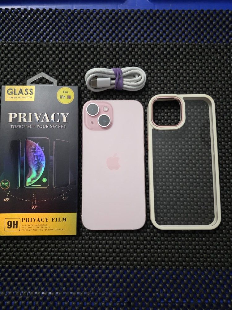 iPhone 15 128GB Unlocked (cash only/no trades)read description