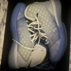 Kobe 3 Christmas Protro Size 11