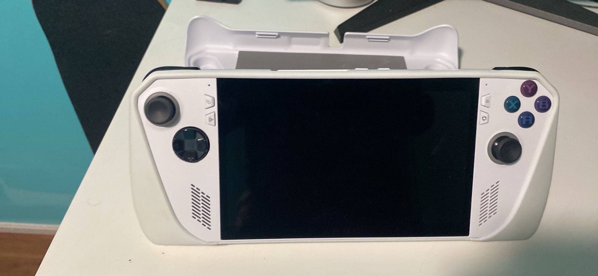 Asus Rog ally Z1Extreme (games On sd Card)