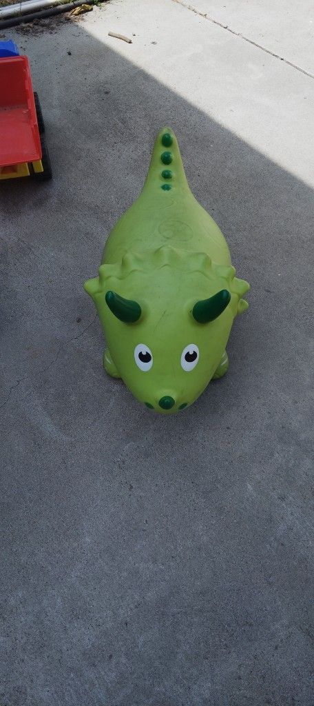 Little Dinosaur Rocket