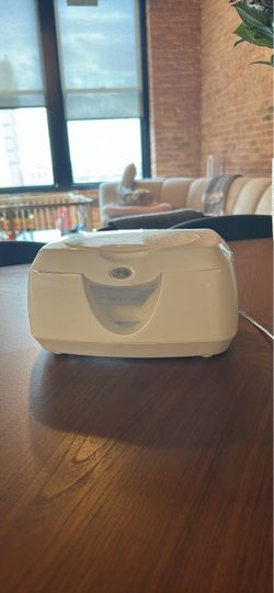 Munchkin Baby Wipe Warmer - barely used