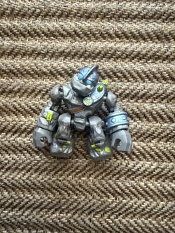 Mega Bloks Skylanders Giants Crusher Figure