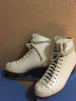 Riedell skates