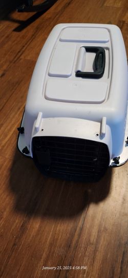 SMALL ANIMAL CARRIER 