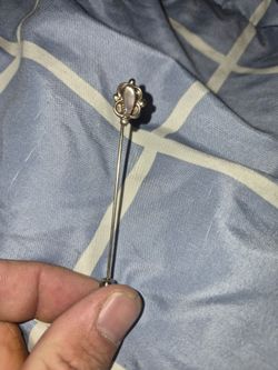Mother of pearl tie/blazer pin