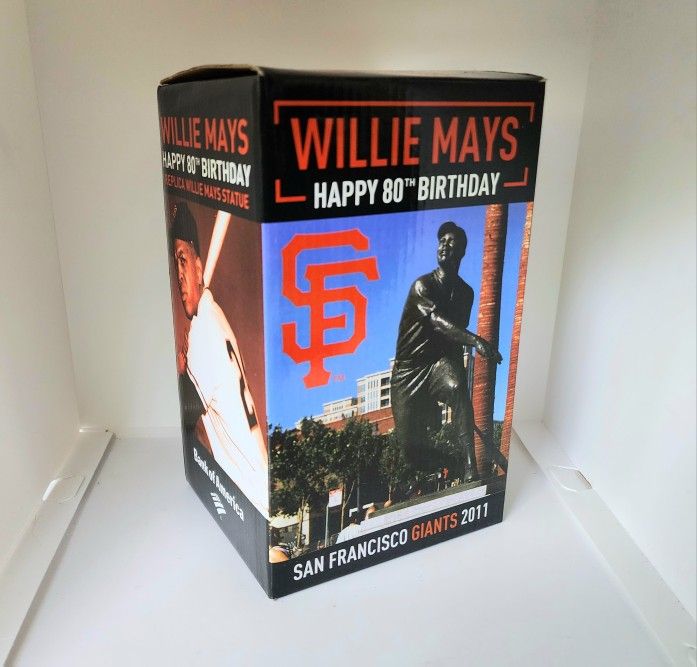 San Francisco Giants 2011 SGA Willie Mays 80th Birthday replica statue