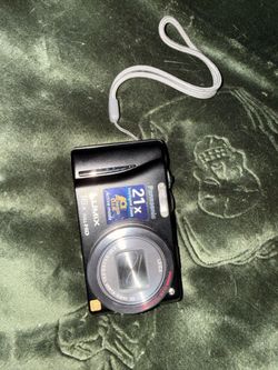 Panasonic Lumix DMC-ZS10 digital camera