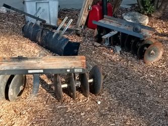 Tractor attachment