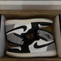 Jordan 1 Retro Gray, White And Black. Size 8 