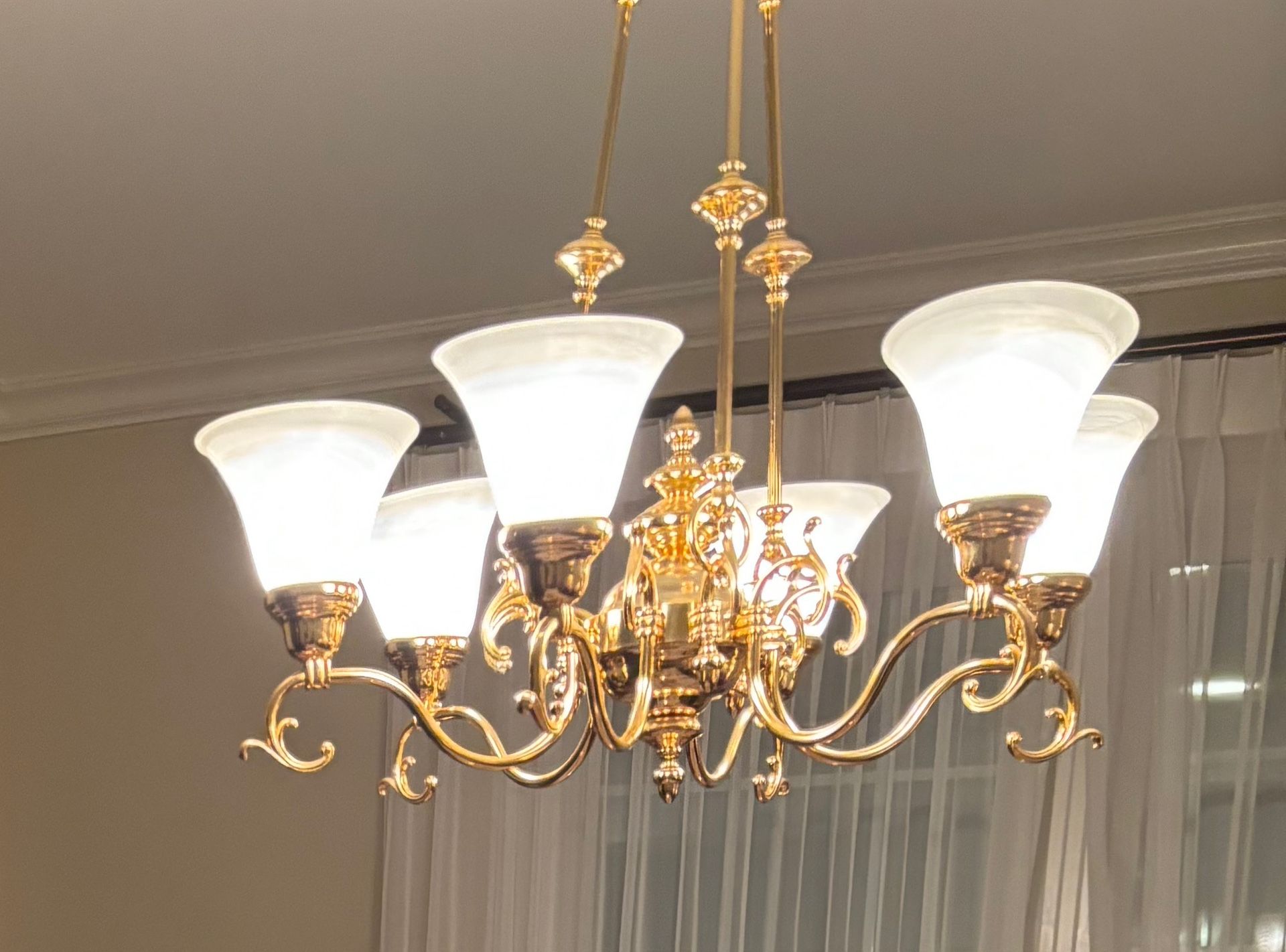 Chandelier