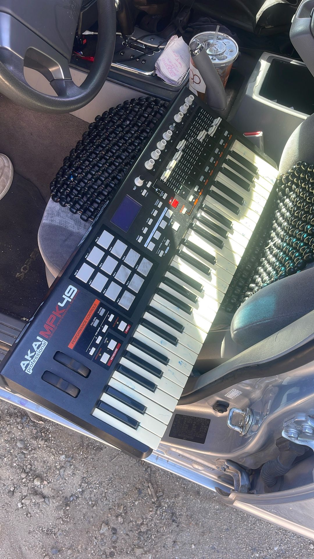 Akai MPK49 Pro