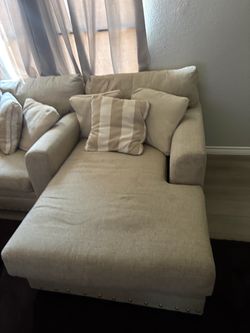 Sectional couch