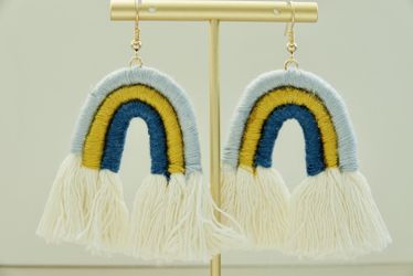 Earings