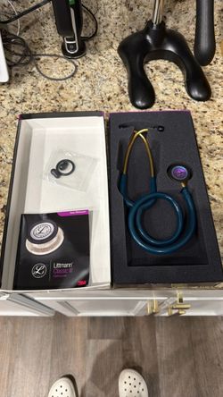 3M Littmann Classic III Stethoscope (Gently used)