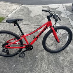 Trek Precaliber 24 8 Speed Bike 