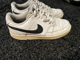 Man Nike Shoes Size 7 1/2